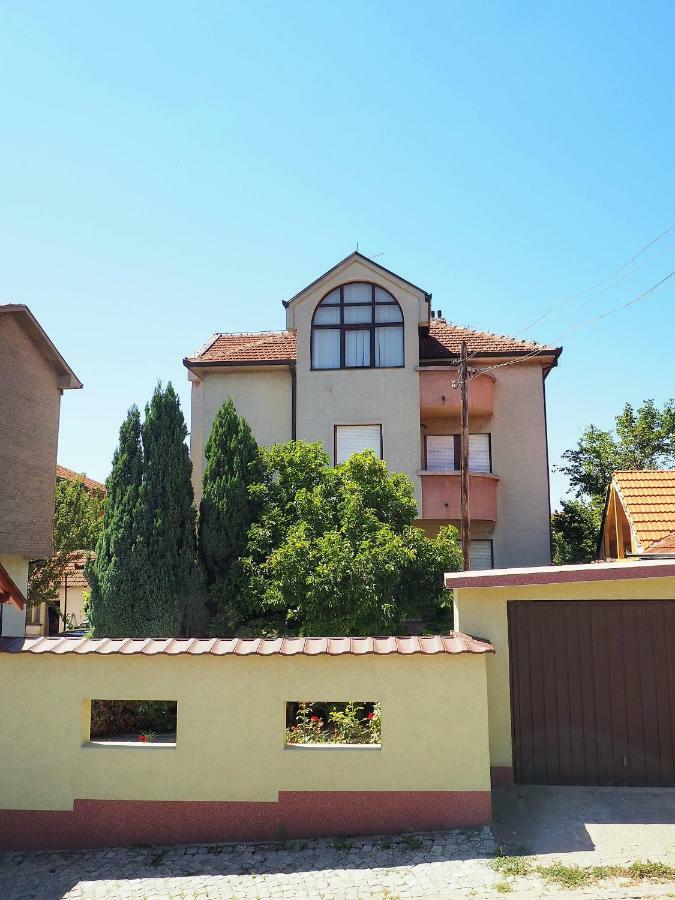 Guest House Stefanovic Vranje Eksteriør bilde